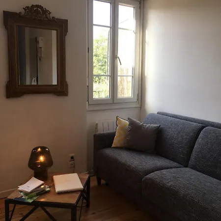 Apartment Very
